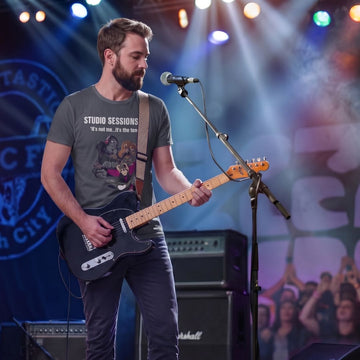SmashHarry Men's Basic T-Shirt — Studio Sessions #1 Guitar