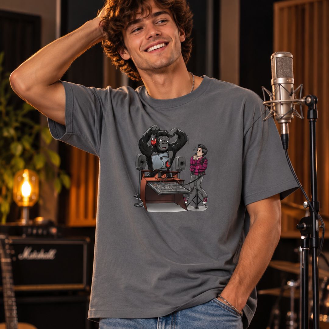 SmashHarry Men's Organic Mic T-Shirt